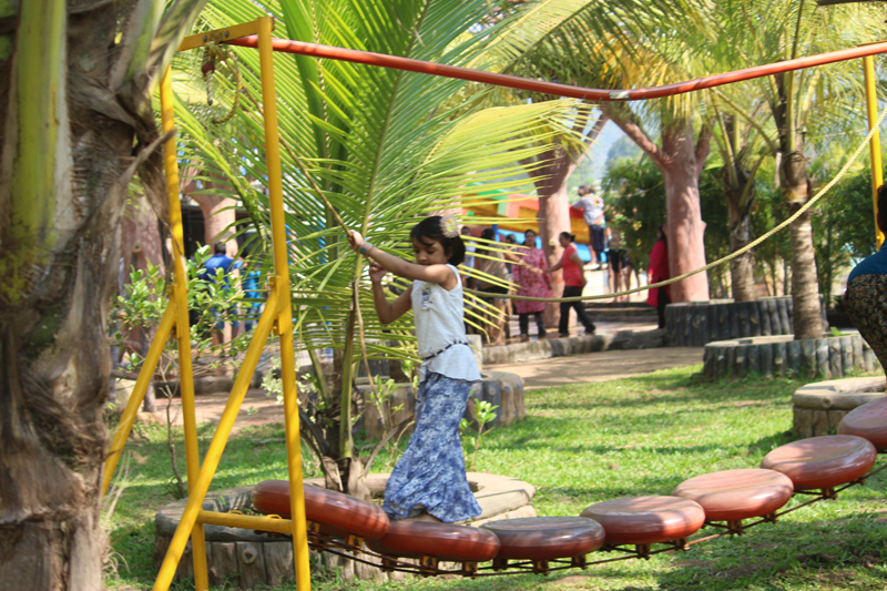 farmhouse near mumbai for family party